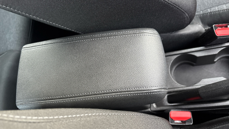 Renault Clio 1.0 TCe 90 Iconic 5dr Petrol Hatchback